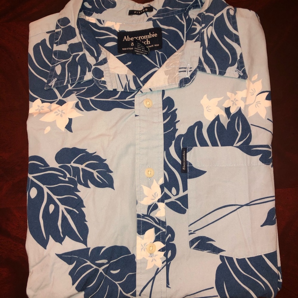 Abercrombie&Fitch Short Sleeve Button Down